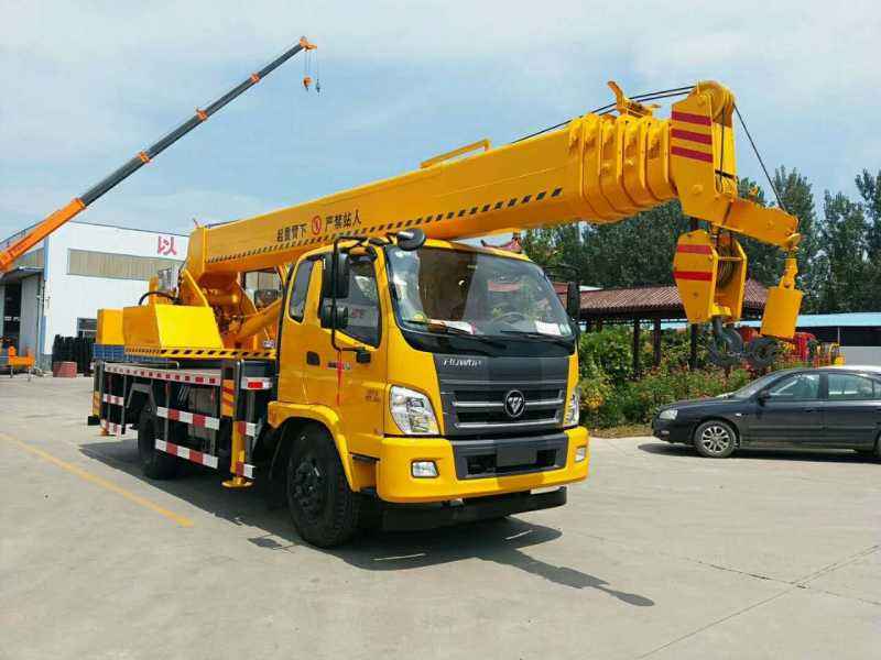 長(zhǎng)沙20噸吊車(chē)出租